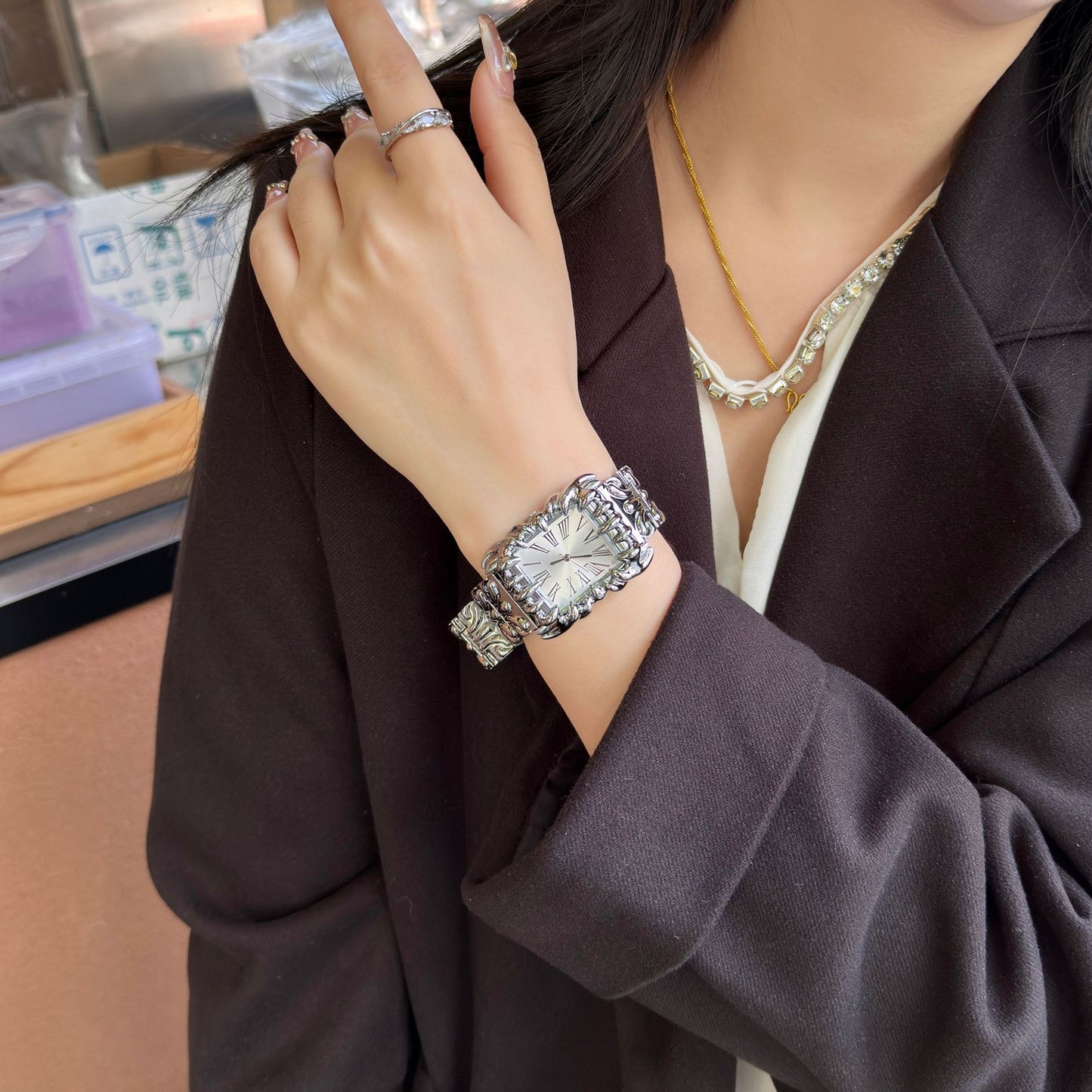 Retro Square Claw Mens Watch